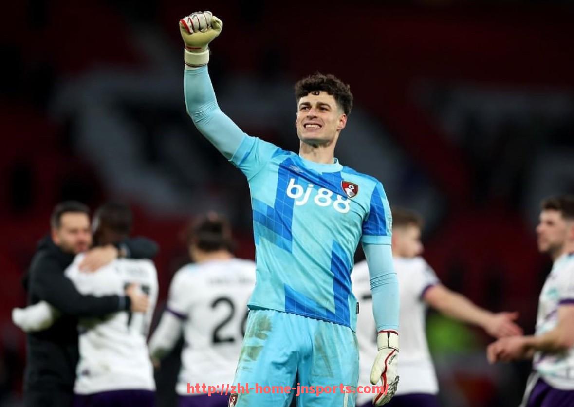 江南综合体育-英超球队主场球衣:英超球队主场比赛时穿着的球衣与设计