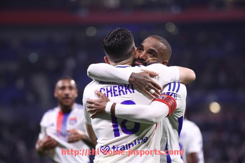 江南综合体育-世俱杯比赛球员攻守转换平均切换时间及其对战术节奏的影响